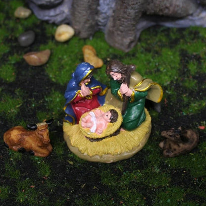 Religious Resin Christmas Nativity Statue Catholic  Figurines Set Small Resin Figures for Indoor and Outdoor Decorations