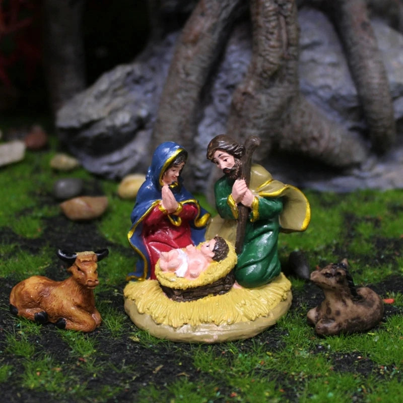 Religious Resin Christmas Nativity Statue Catholic  Figurines Set Small Resin Figures for Indoor and Outdoor Decorations